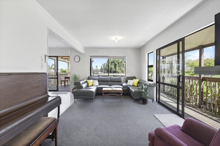 Photo of property in 94 Hibiscus Coast Highway, Red Beach, 0932