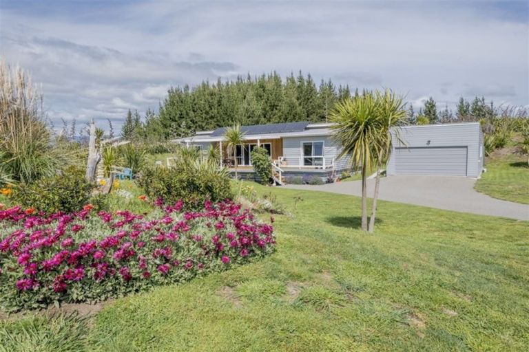 Photo of property in 8 Mowhia Grove, Waitarere, Levin, 5510