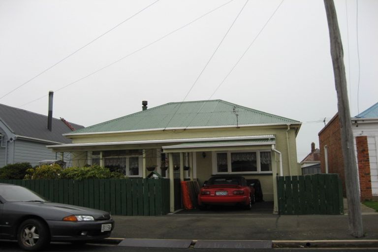 Photo of property in 19 De Carle Street, Saint Kilda, Dunedin, 9012