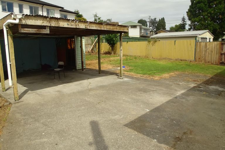 Photo of property in 36 Pah Road, Papatoetoe, Auckland, 2025