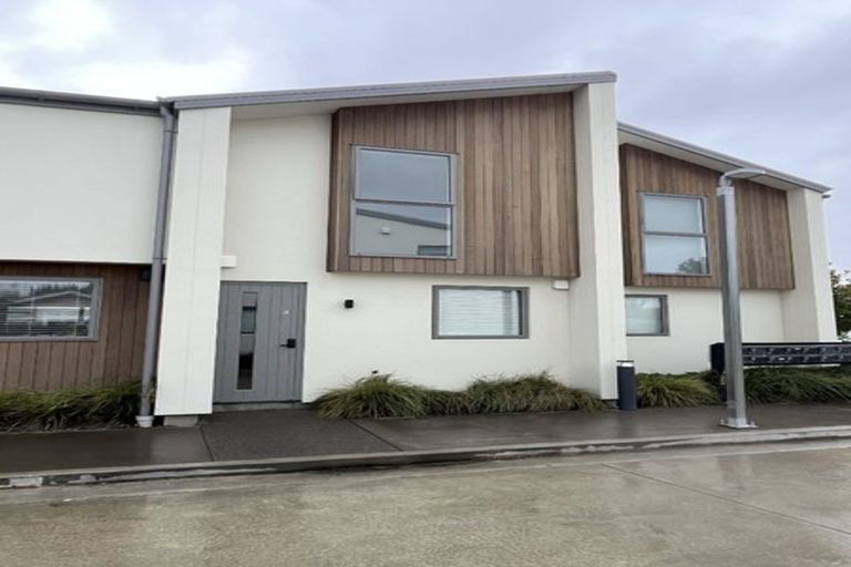 Photo of property in 4/7 Lindores Street, Addington, Christchurch, 8024