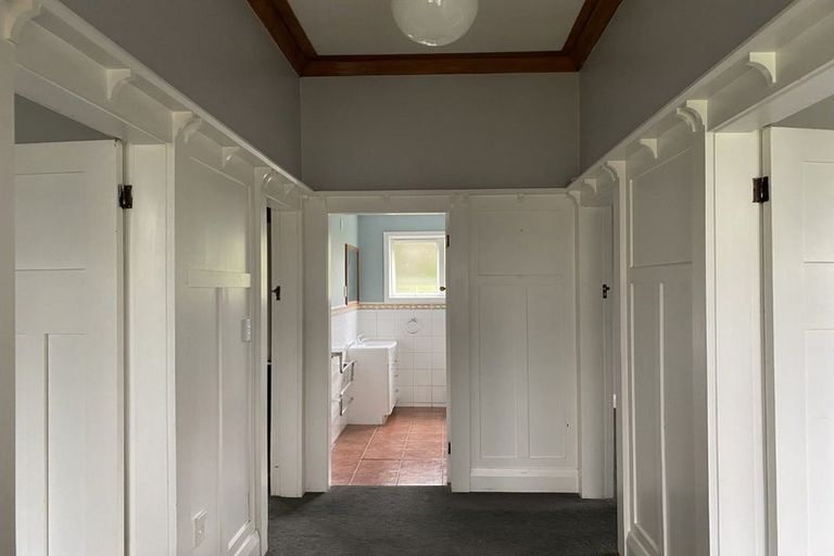 Photo of property in 39 Home Street, Winton, 9720