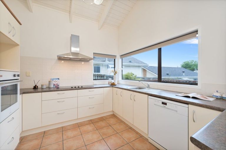 Photo of property in 59a View Road, Henderson, Auckland, 0612