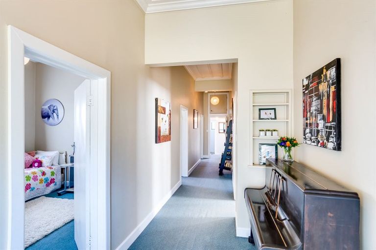 Photo of property in 165a Wellesley Road, Napier South, Napier, 4110