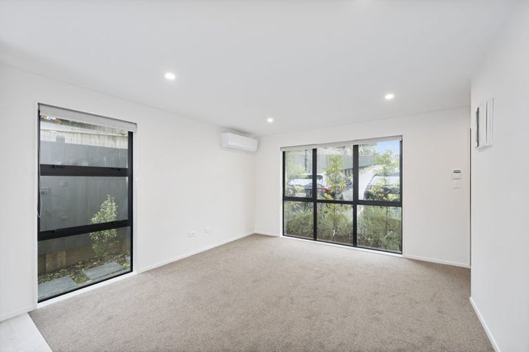 Photo of property in 18/106 Triangle Road, Massey, Auckland, 0614