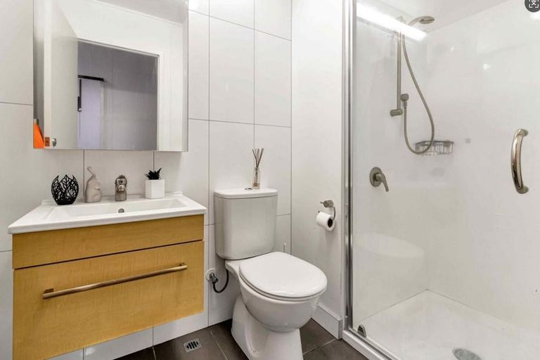 Photo of property in Twin Towers, 703/17 Putney Way, Manukau, Auckland, 2104