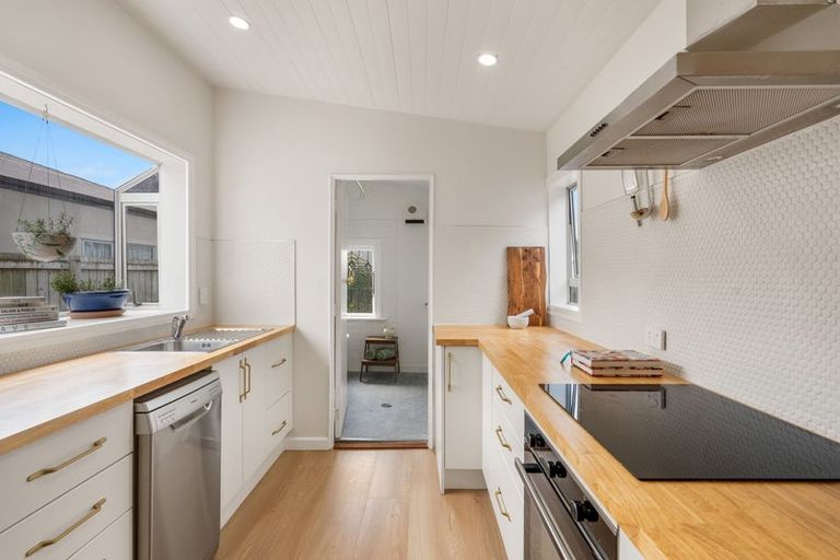 Photo of property in 21 Eskvale Street, Saint Kilda, Dunedin, 9012