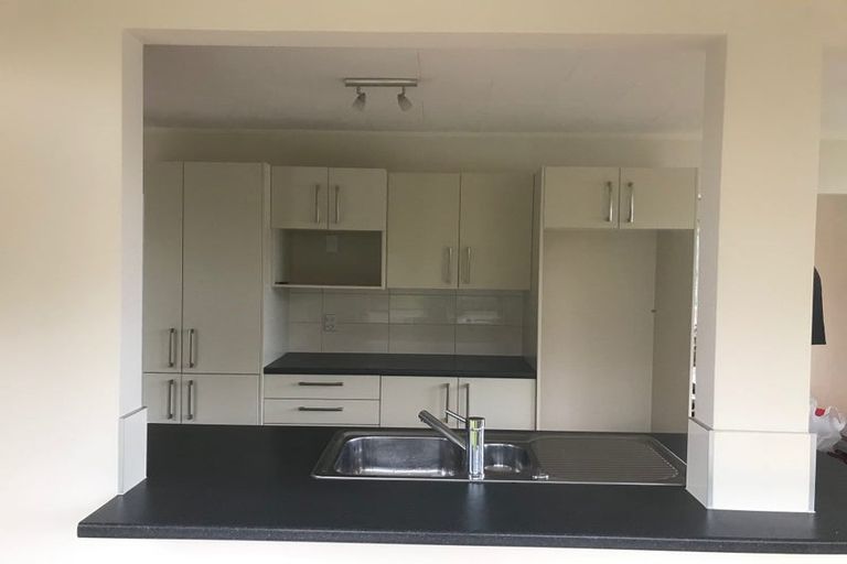 Photo of property in 1/15 Glastron Place, Bayview, Auckland, 0629