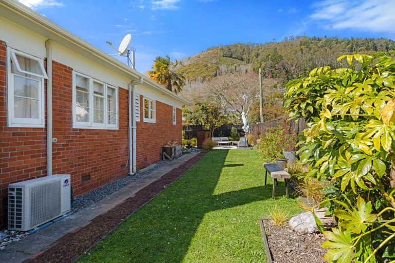 Photo of property in 141 Waimea Road, Nelson South, Nelson, 7010