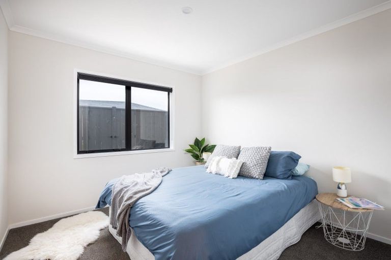 Photo of property in 26 Aratapu Street, Waitara, 4320