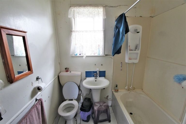 Photo of property in 52 Papanui Street, Tokoroa, 3420