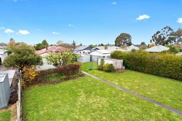 Photo of property in 13 Lindon Street, Rangiora, 7400