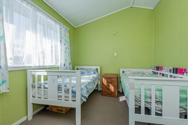 Photo of property in 118a Featherston Street, Palmerston North, 4410