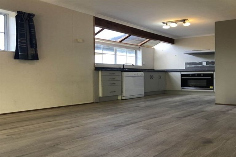 Photo of property in 335 Fitzgerald Road, Drury, 2577