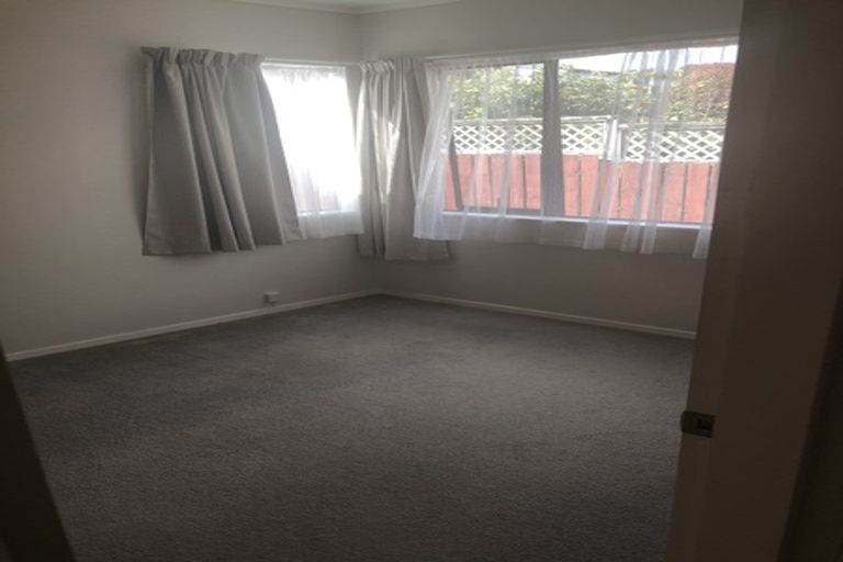 Photo of property in 5b Pomare Street, Ngaio, Wellington, 6035