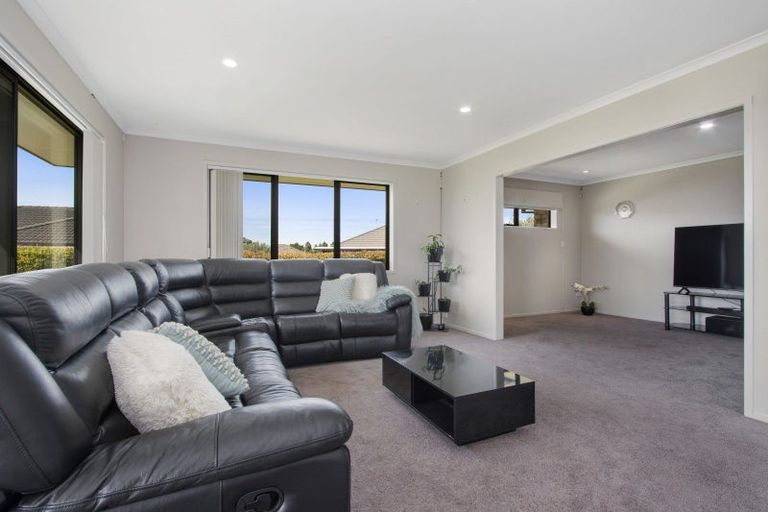 Photo of property in 11 Hoggard Place, Katikati, 3129