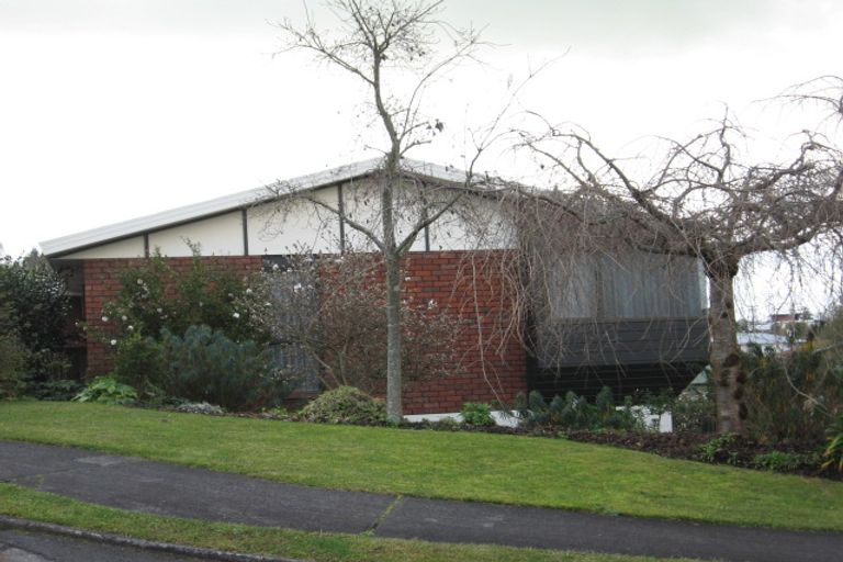 Photo of property in 4 Dorothy Place, Hillcrest, Hamilton, 3216