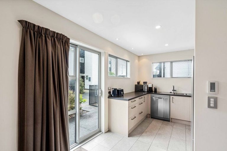 Photo of property in 7/16 Hamill Road, Halswell, Christchurch, 8025