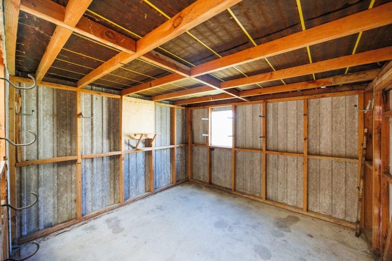 Photo of property in 8 Viscount Place, West End, Palmerston North, 4412