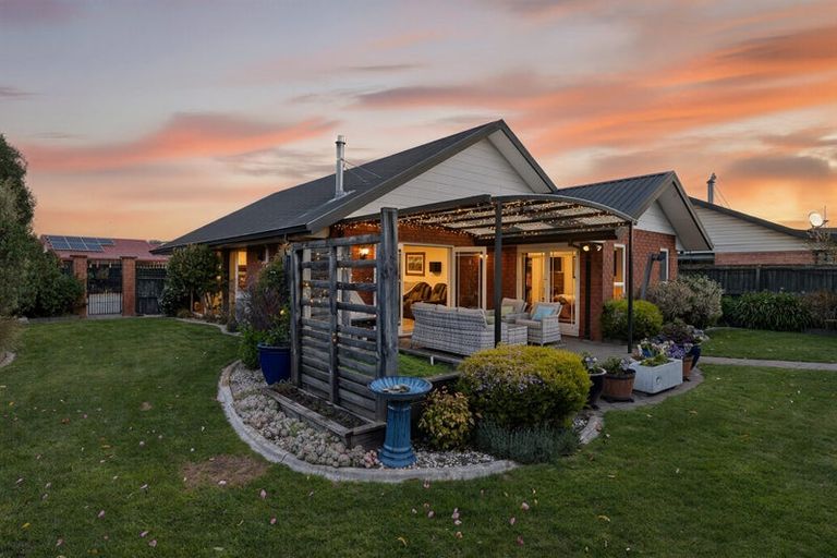 Photo of property in 4 Windward Lane, Bromley, Christchurch, 8062