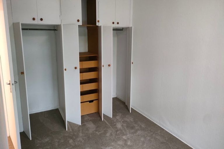 Photo of property in 8 Chester Road, Tawa, Wellington, 5028