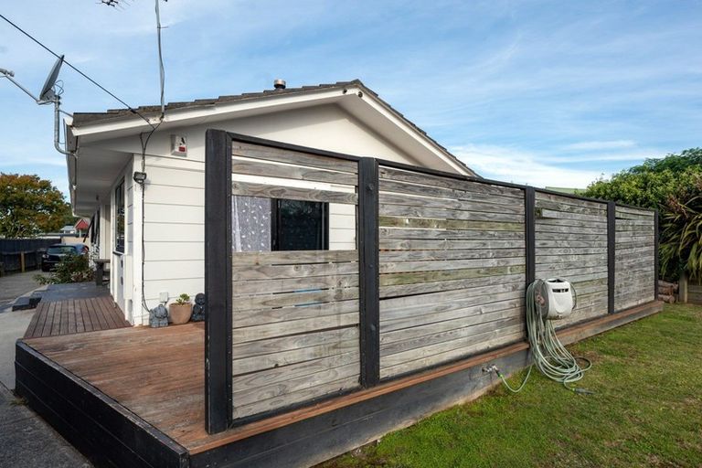 Photo of property in 16 Alison Street, Mangakakahi, Rotorua, 3015