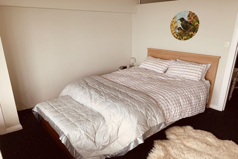 Photo of property in 1a Onslow Road, Bluff Hill, Napier, 4110