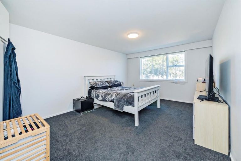 Photo of property in 1/172 Bowhill Road, New Brighton, Christchurch, 8083