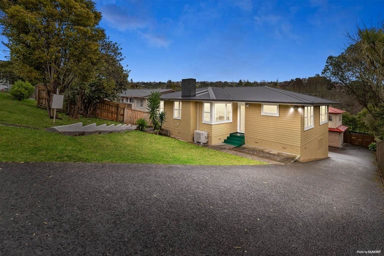 Photo of property in 1/56 Archers Road, Glenfield, Auckland, 0629