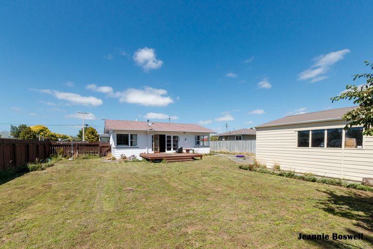 Photo of property in 52 Bamfield Street, Ashhurst, 4810