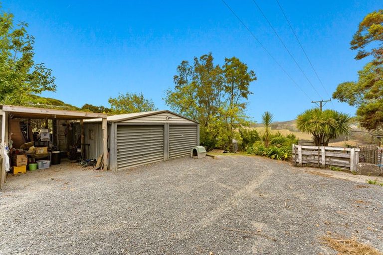 Photo of property in 592 Kanohi Road, Kaukapakapa, 0873