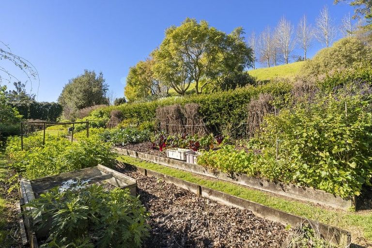 Photo of property in 202b Thompsons Track, Aongatete, 3178