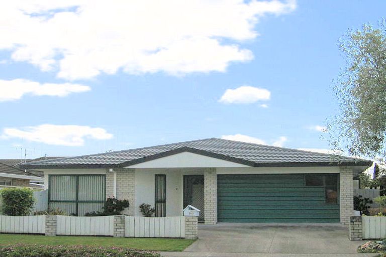Photo of property in 243 Gloucester Road, Mount Maunganui, 3116