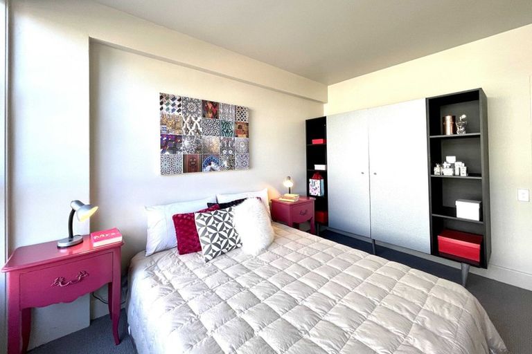 Photo of property in St Pauls Apartments, 59/43 Mulgrave Street, Thorndon, Wellington, 6011