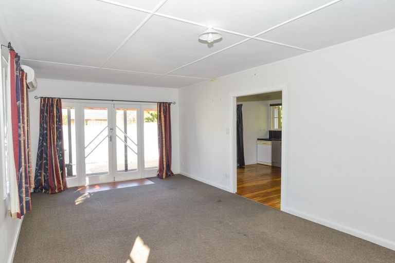 Photo of property in 805 Hastings Street North, Hastings, 4122