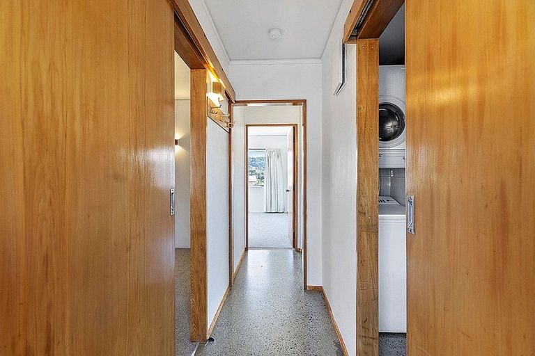 Photo of property in Melksham Towers, 501/131 Brougham Street, Mount Victoria, Wellington, 6011