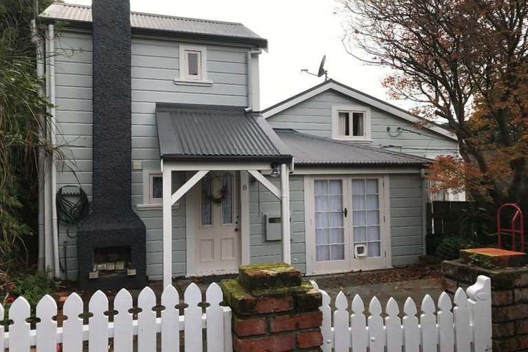 Photo of property in 8 Ascot Street, Thorndon, Wellington, 6011