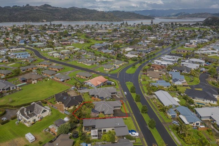 Photo of property in 42 Kupe Drive, Whitianga, 3510