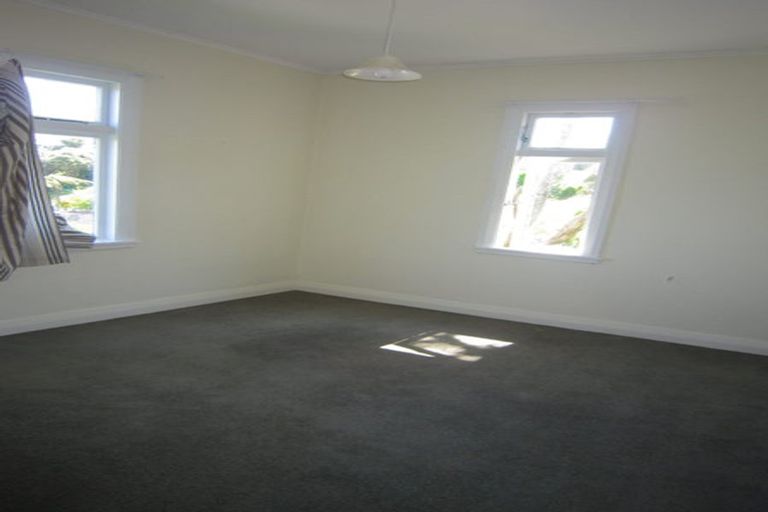 Photo of property in 13 Havelock Street, Mornington, Wellington, 6021