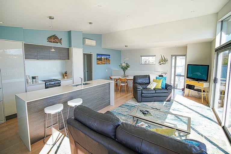 Photo of property in 20b Wharemauku Road, Raumati Beach, Paraparaumu, 5032