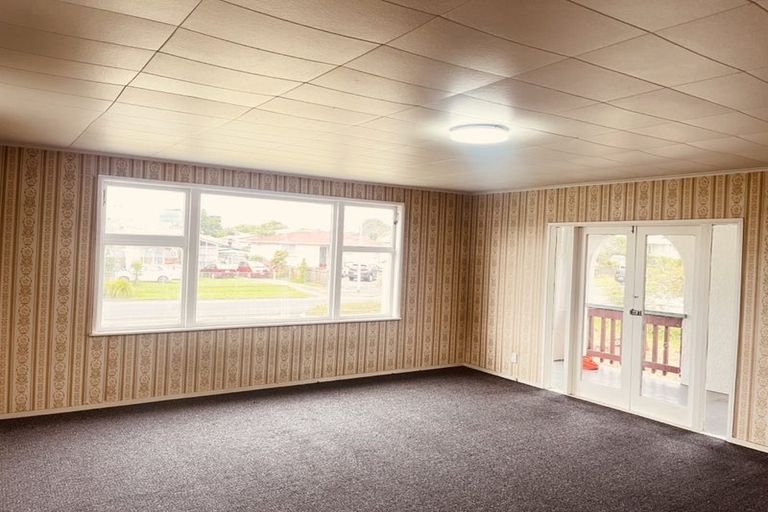 Photo of property in 47 Friesian Drive, Mangere, Auckland, 2022