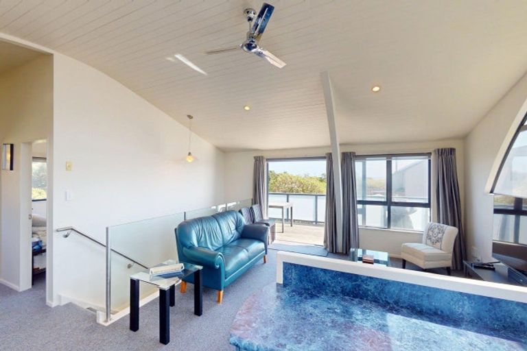 Photo of property in 13 Rua Avenue, Waitarere Beach, Levin, 5510