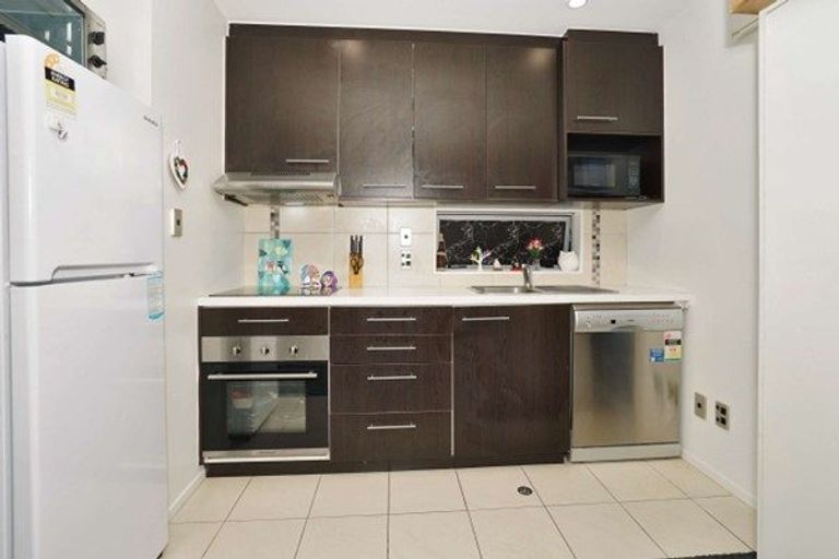 Photo of property in 1/18 Lorne Street, Melville, Hamilton, 3206