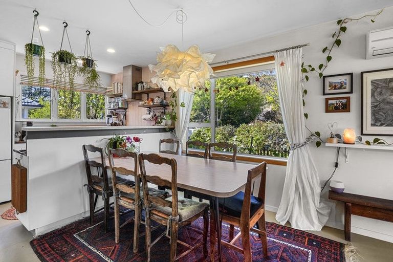 Photo of property in 10 Brabourne Street, Hillsborough, Christchurch, 8022