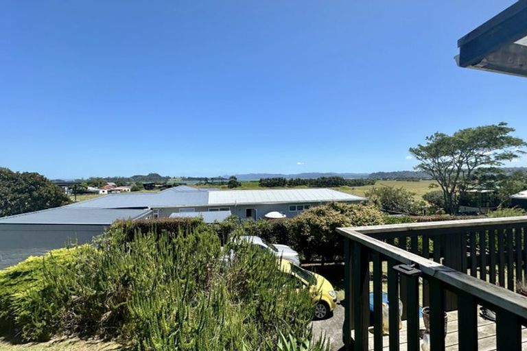 Photo of property in 9 Waiana Avenue, Mangere Bridge, Auckland, 2022