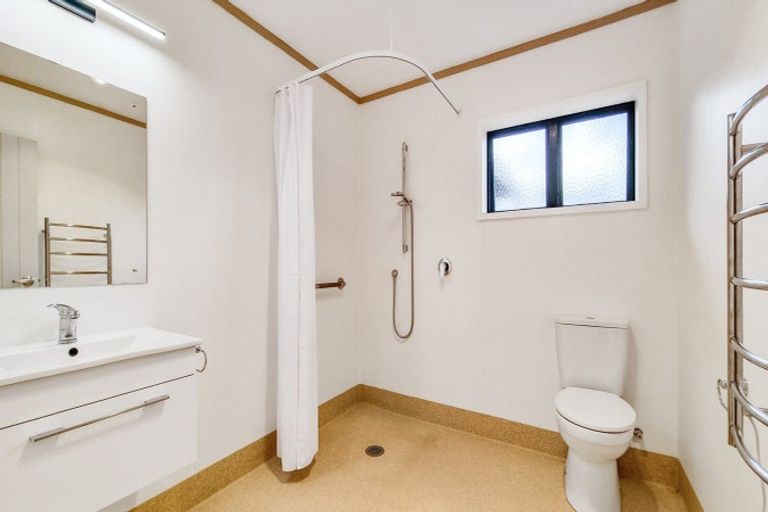 Photo of property in 84a Parawai Road, Ngongotaha, Rotorua, 3010