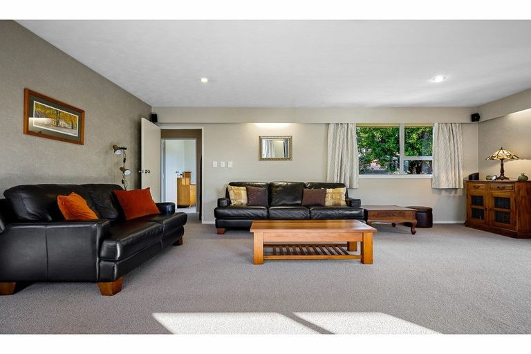 Photo of property in 29a Wyatt Place, Russley, Christchurch, 8042