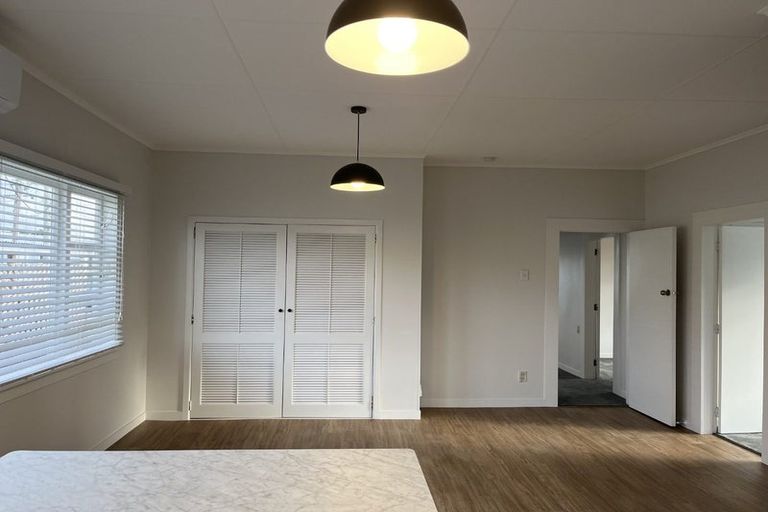 Photo of property in 26 Mako Mako Road, Levin, 5510