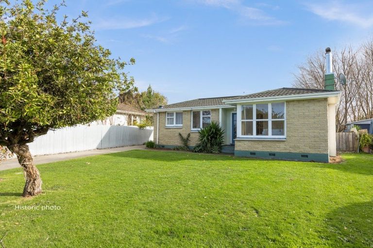 Photo of property in 80 Lipscombe Crescent, Havelock North, 4130