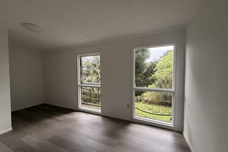 Photo of property in 55 Park Hill Road, Birkenhead, Auckland, 0626